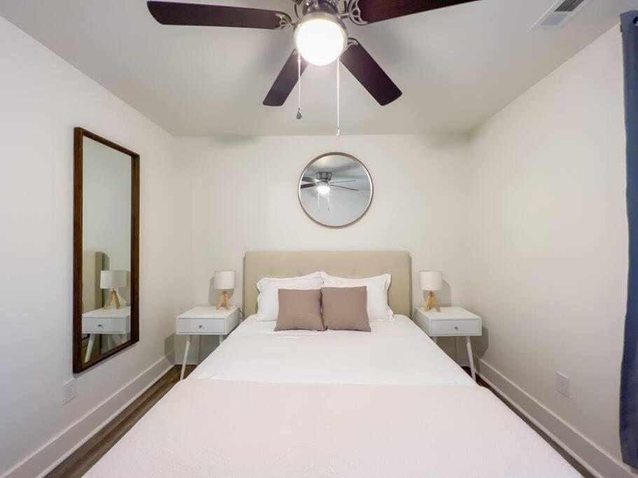 Апартаменты 2Br Cedar Lane Road Retreat At Swamp Rabbit Trail! Гринвилл Экстерьер фото